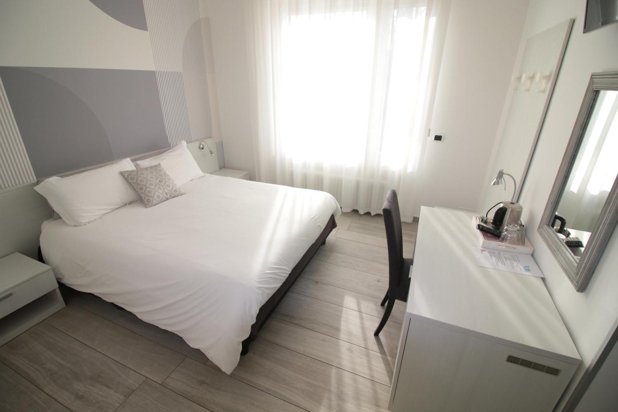 Villa Silvia Olivetti Banchette D'Ivrea Rum bild