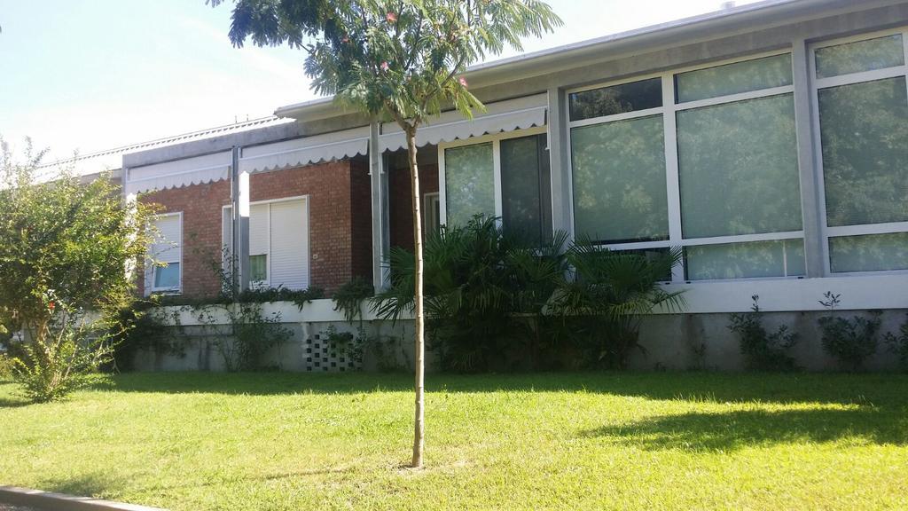 Villa Silvia Olivetti Banchette D'Ivrea Exteriör bild