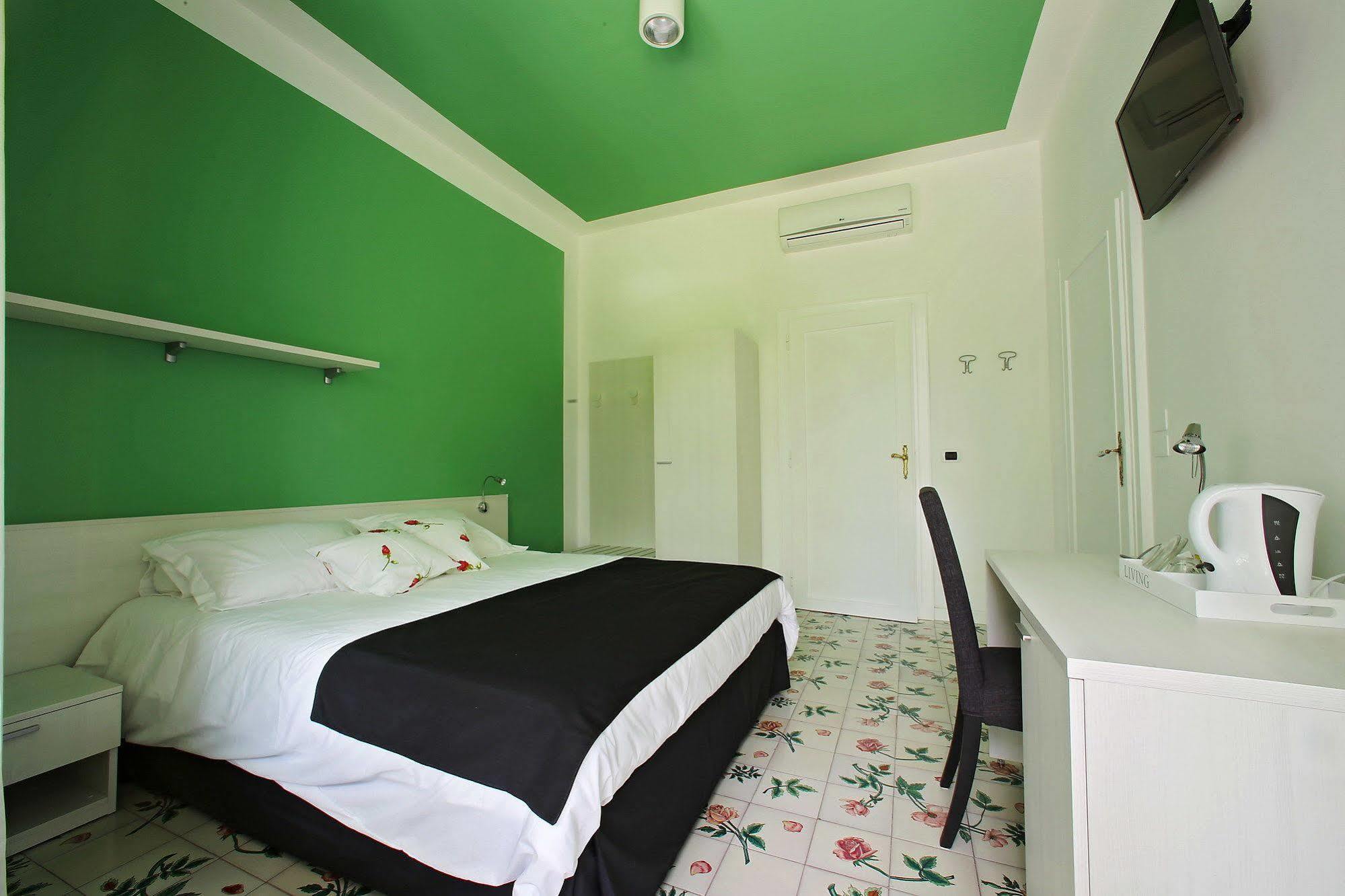 Villa Silvia Olivetti Banchette D'Ivrea Exteriör bild